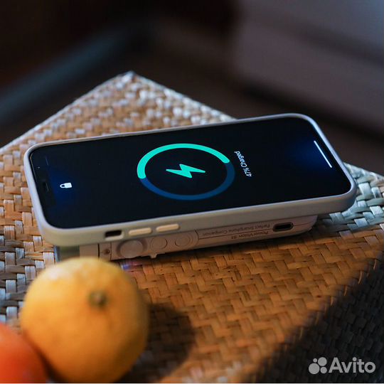 Компактный трехосевой стабилизатор PowerVision S1