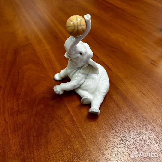 Фарфоровая статуэтка Lladro Испания