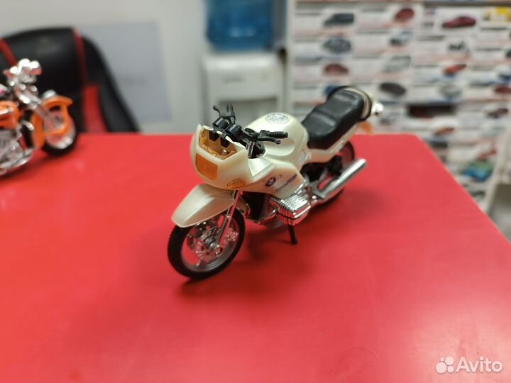 Мотоцикл BMW RS 1:18 Welly