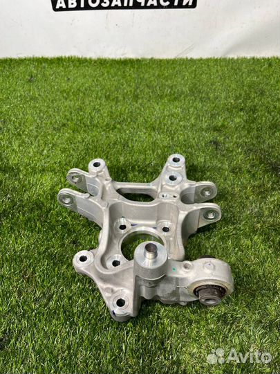 Кулак задний левый Honda HR-V 2 рест. 2023