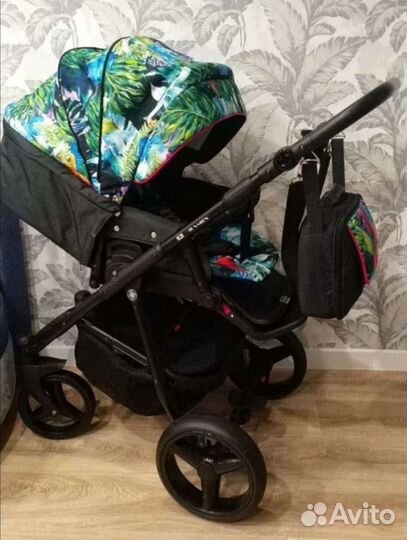Коляска 3в1 в подарок ванночка и стульчик