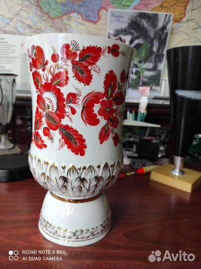 Ваза кубок фарфор СССР в идеальном состоянии