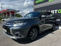 Mitsubishi Outlander 2.0 CVT, 2015, 181 000 км, с пробегом, цена 1 696 000 руб.