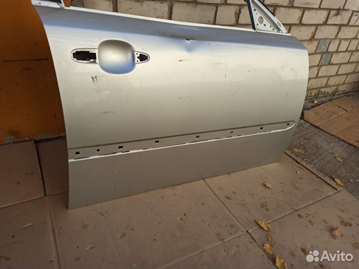 Magentis 2 2005-2010 Дверь передняя правая