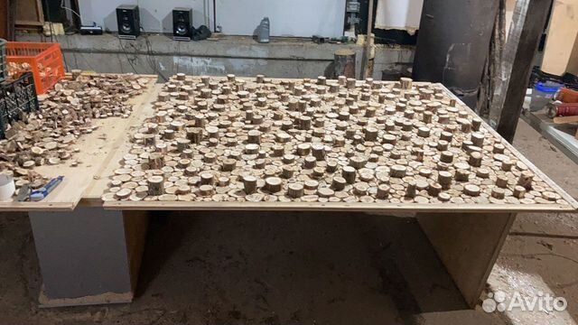 Панно из можжевельника