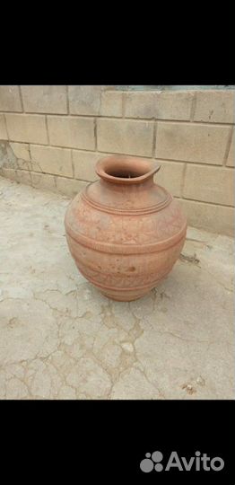 Старинный кувшин