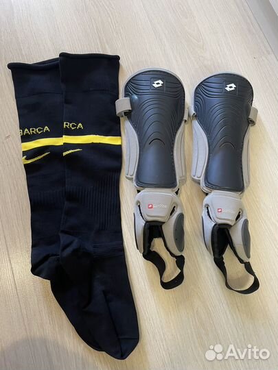 Футбольные щитки lotto + гетры nike