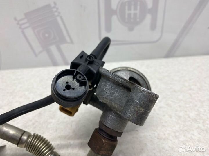 Клапан EGR Mercedes-Benz Ml W163 M112.970 2003