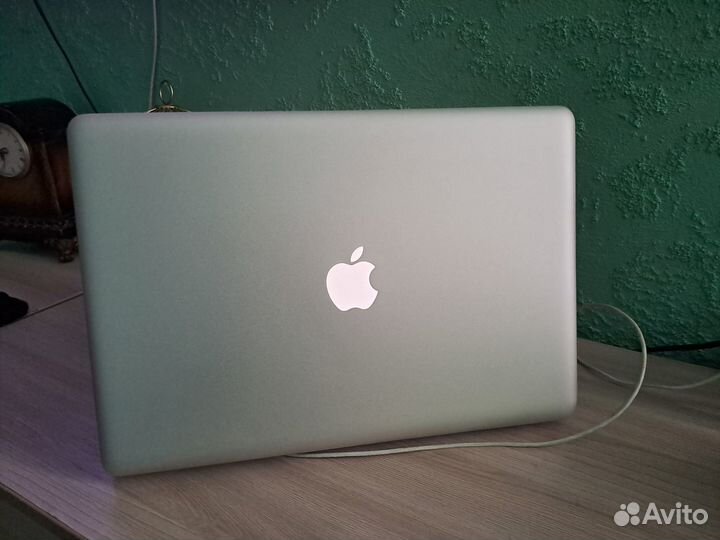 MacBook Pro Intel Core i7