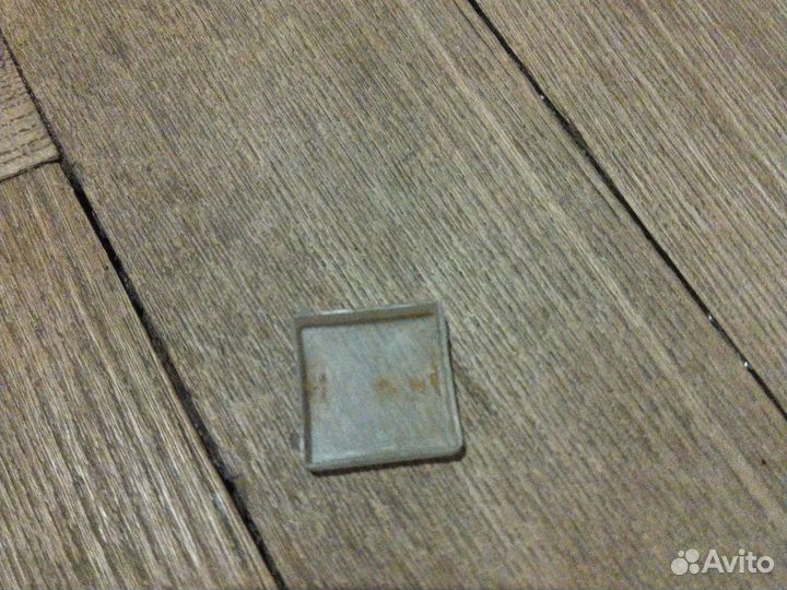 Пластиковая коробка