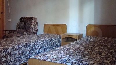 Комната 15 м², 2/2 эт.
