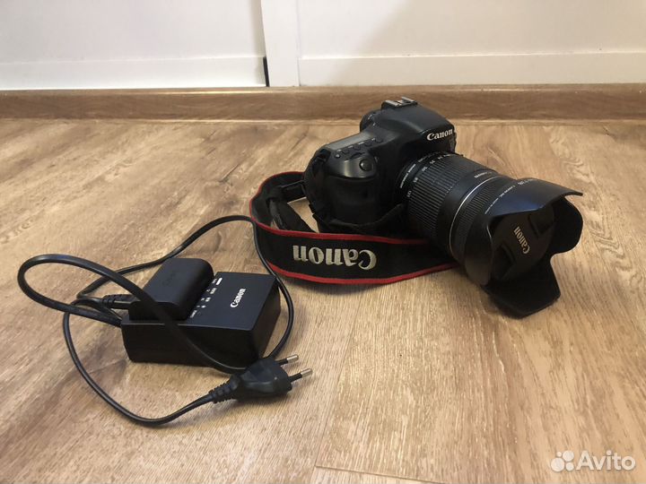 Canon EOS 60D Kit EF-S 18-135mm f/3.5-5.6 IS