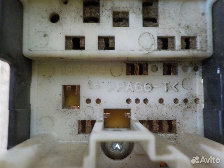 Переключатель регулировки зеркала Toyota Corolla