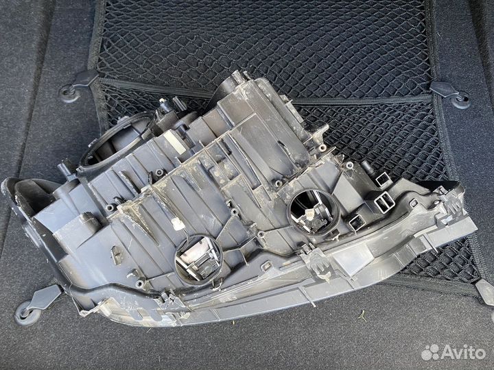 Фара BMW F30 (левая)