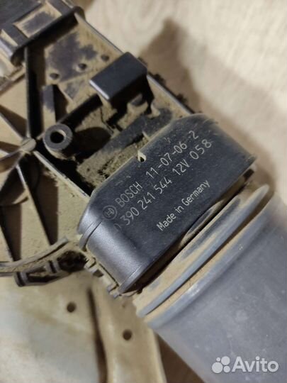 Renault Sandero 1 трапеция дворников