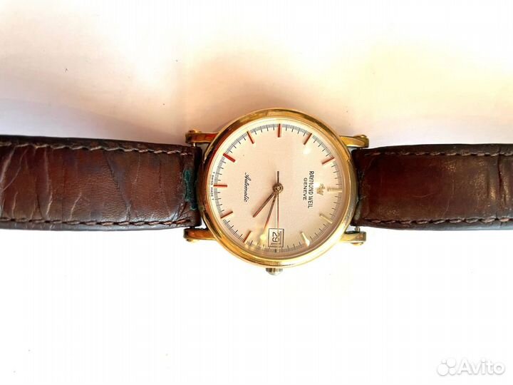 Часы Raymond Weil