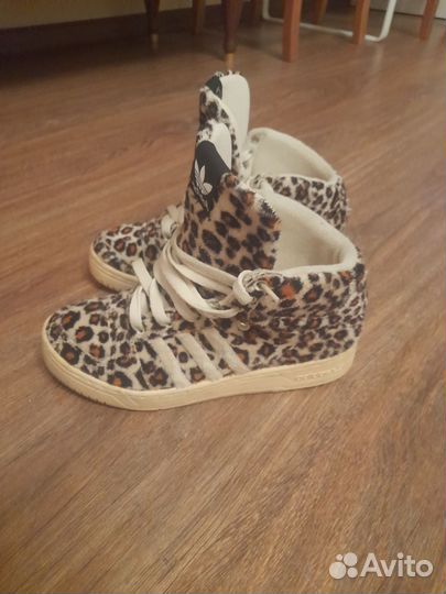 Adidas jeremy scott leopard