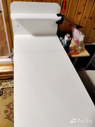 Маникюрный стол складной