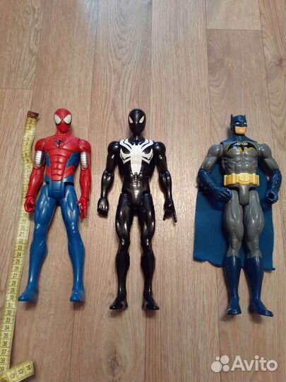 Марвел: Человек-паук, Бэтмэн