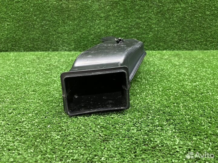 Водосточный желобок правый BMW G20