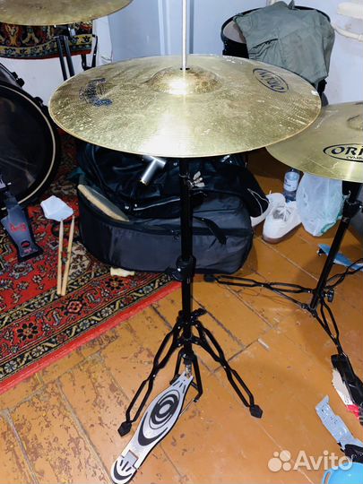 Стойка hi hat