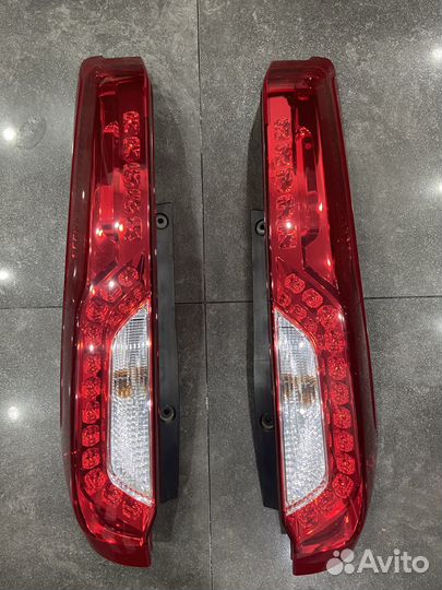 Фонари задние светодиодные Nissan X-Trail T31 рест