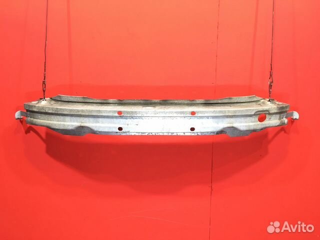 Усилитель бампера передний Audi A4 B6 универсал