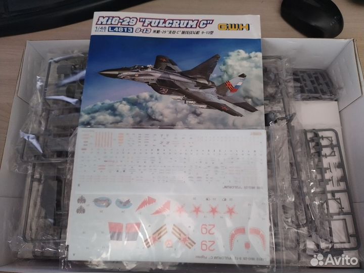 Сборная модель самолёта миг-29 в масштабе 1/48
