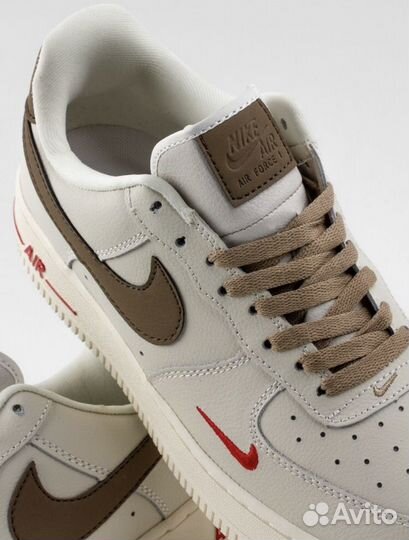Кроссовки Nike