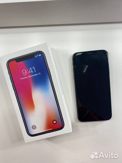 iPhone X, 64 ГБ