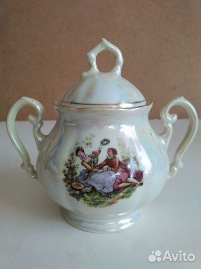 Кофейный сервиз Мадонна новый. на 6 персон