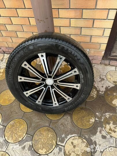 Продам колеса с дисками