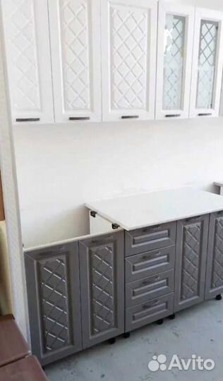 Кухня новая