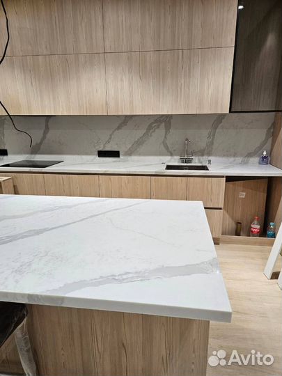 Столешница из кварцевого агломерата на заказ