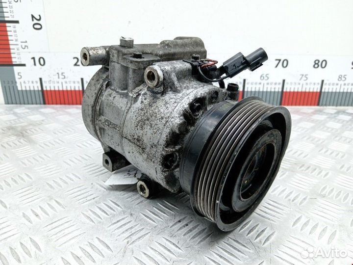 Компрессор системы кондиционирования Kia Carens (U