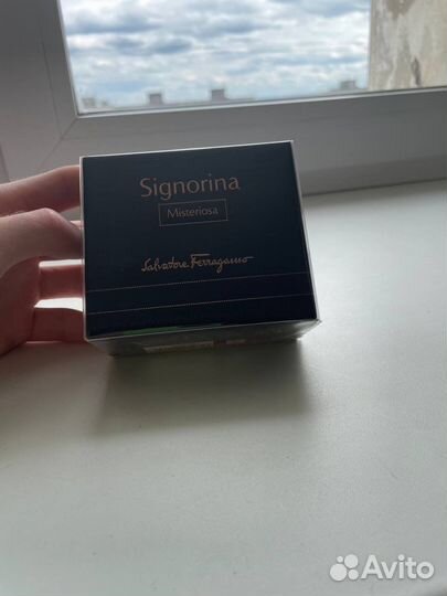 Парфюм Salvatore Ferragamo 