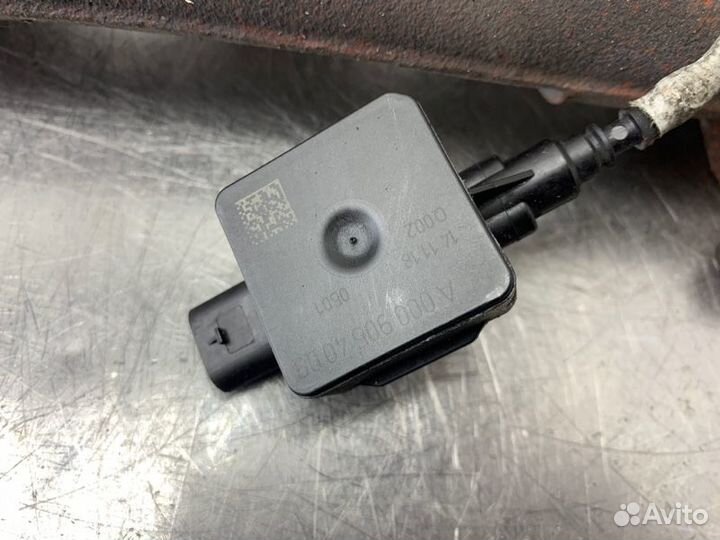 Коллектор выпускной Mercedes Sprinter W907 OM651