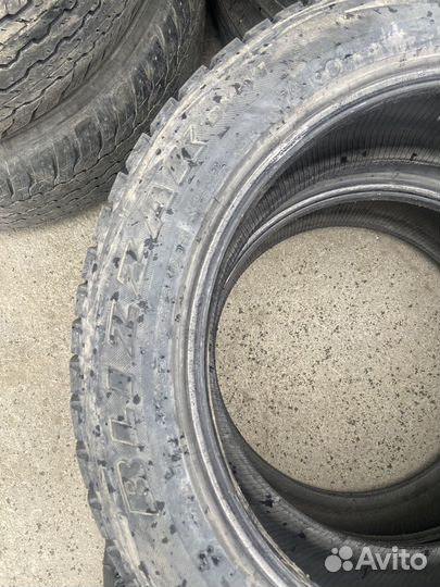 Bridgestone Blizzak DM-V1 235/55 R18