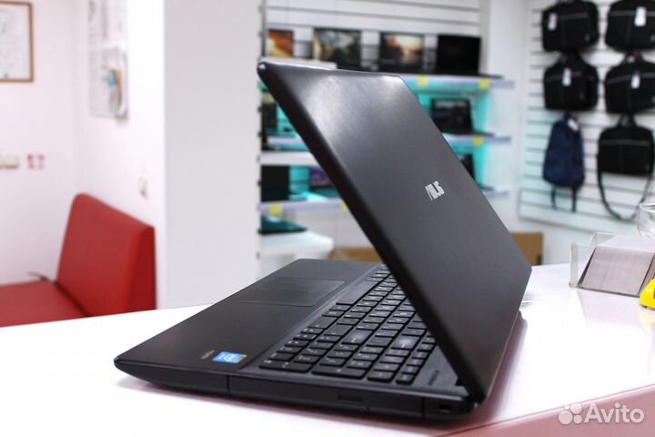 Ноутбук Asus X551