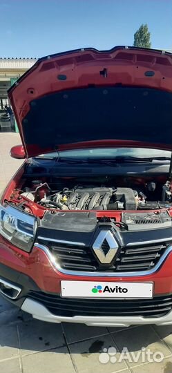 Renault Logan Stepway 1.6 AT, 2020, 6 200 км