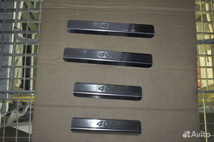 Накладки порогов Peugeot 408 (4шт)