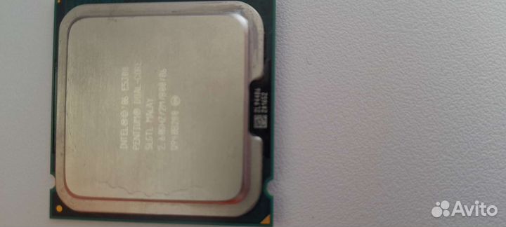 Intel Pentium E5300 Dual Core, 775