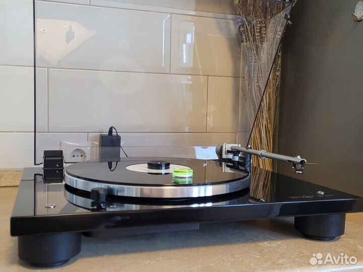 Thorens TD 206