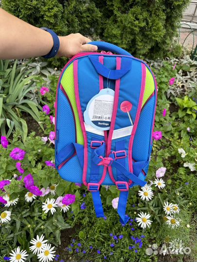 Новый легкий ранец школьный Berlingo для девочки