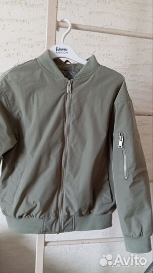 Продается куртка - бомбер