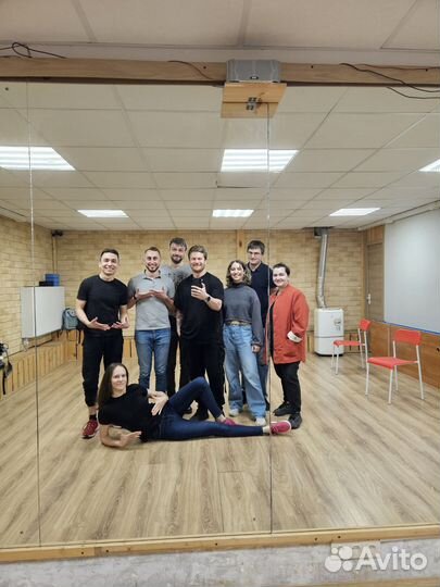 Преподаватель по юмору и комедийной импровизации