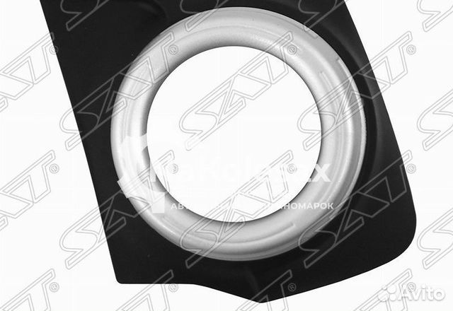 Оправа птф mitsubishi L200 15-18 LH