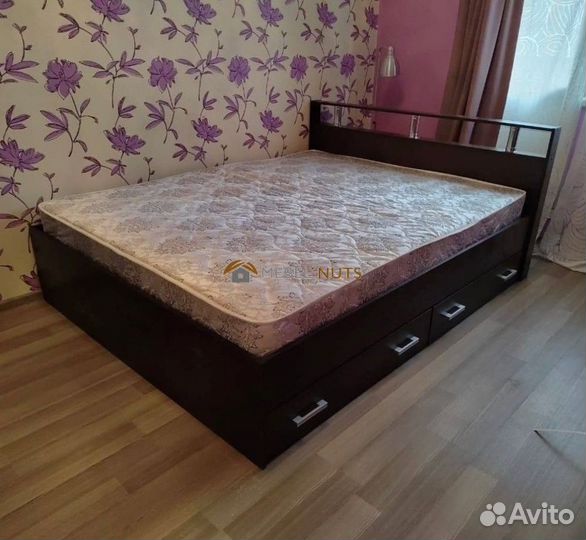 Кровать 160х200 с ящиками