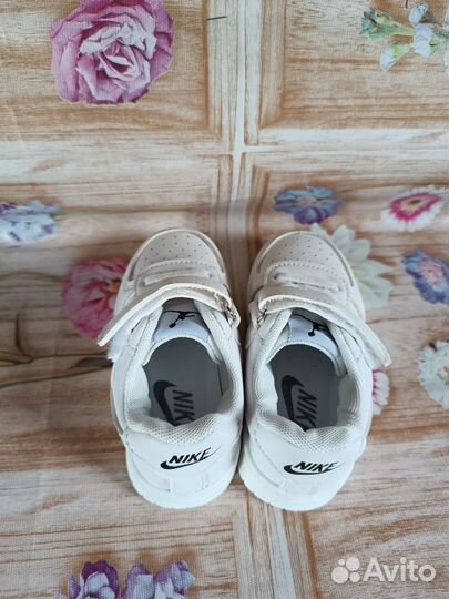 Кроссовки nike детские