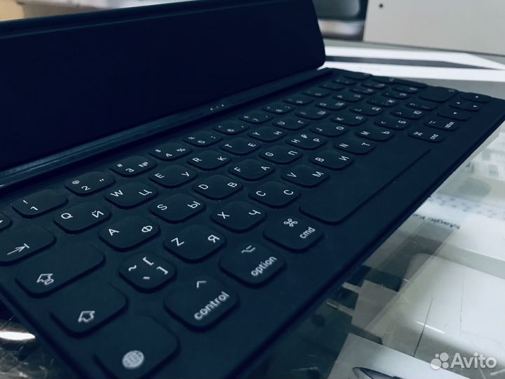 Apple Smart Keyboard для iPad 10.5 Ростест
